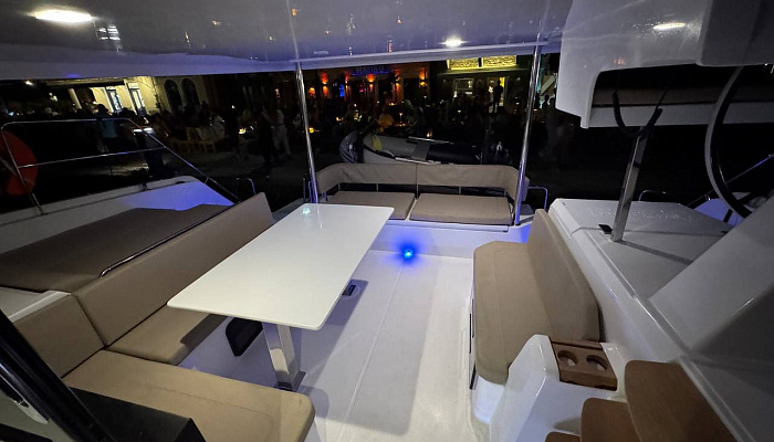 yacht-Aventura 37-10